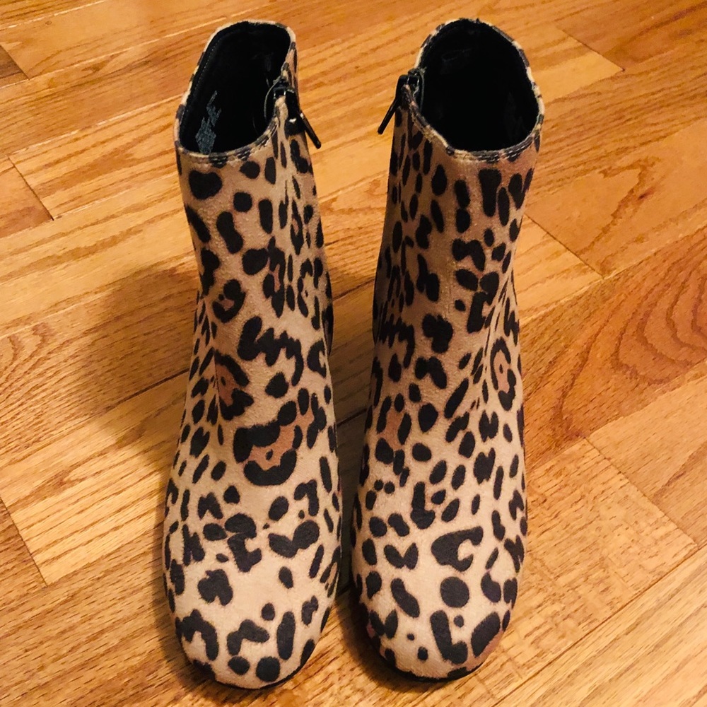 Time and Tru | Leopard Print Ankle Booties